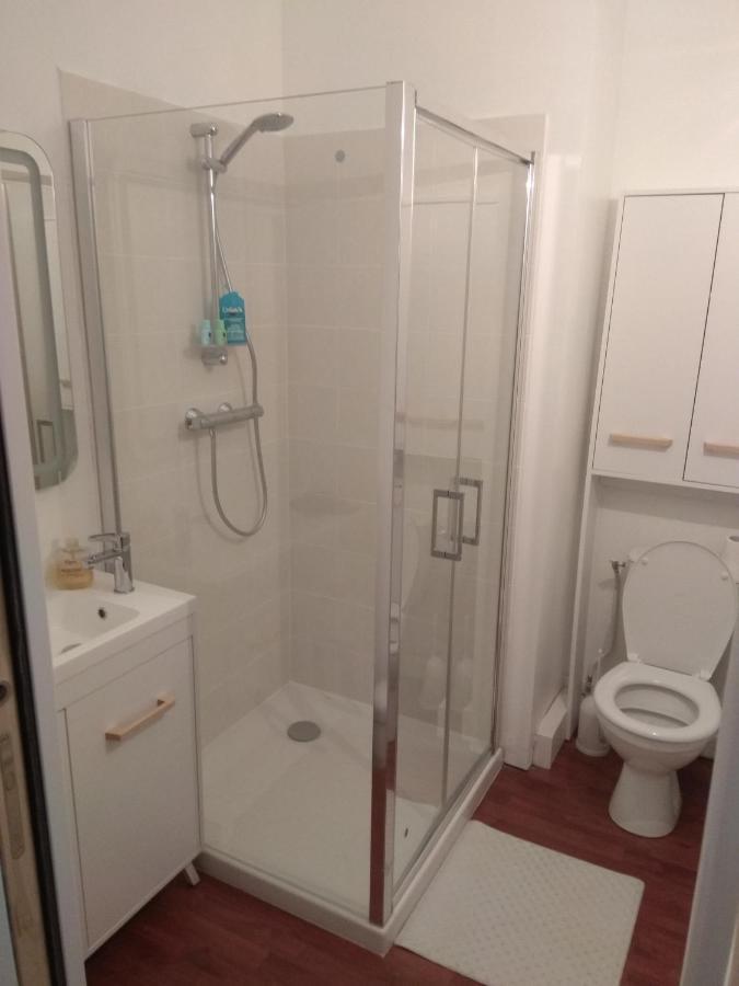 Studio 25 M² Moulins  Bagian luar foto